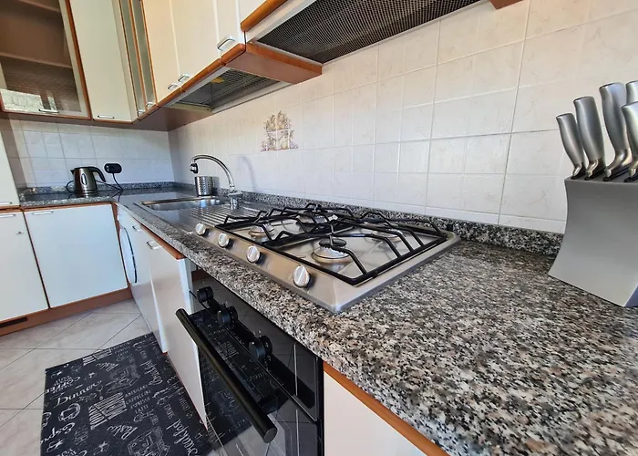 La Casa Di Riki By Portofinovacanze Lägenhet Rapallo
